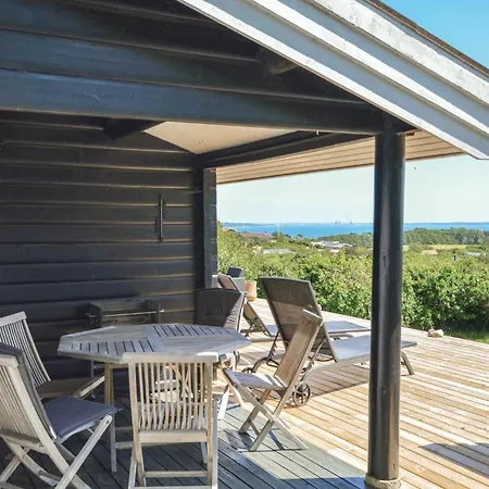 2 Bedroom Stunning Home In Kalundborg Tatil Evi *